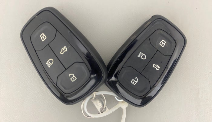 2020 Tata TIGOR XZA PLUS PETROL, Petrol, Automatic, 24,834 km, Key Close Up
