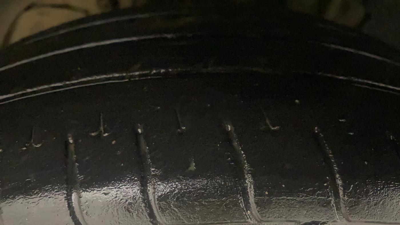 2020 Tata TIGOR XZA PLUS PETROL, Petrol, Automatic, 24,834 km, Left Front Tyre Tread