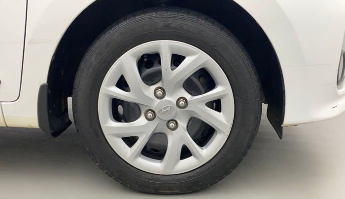 2019 Hyundai Grand i10 SPORTZ 1.2 KAPPA VTVT, Petrol, Manual, 37,218 km, Right Front Wheel