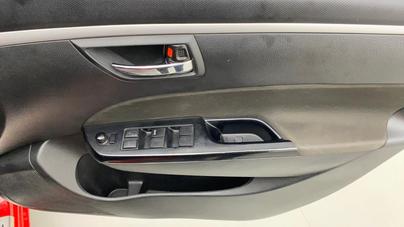 2015 Maruti Swift VDI ABS, Diesel, Manual, 57,045 km, Driver Side Door Panels Control