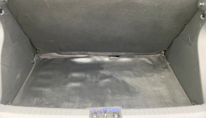 2019 Hyundai Elite i20 SPORTZ PLUS  1.2 CVT, Petrol, Automatic, 15,168 km, Boot Inside