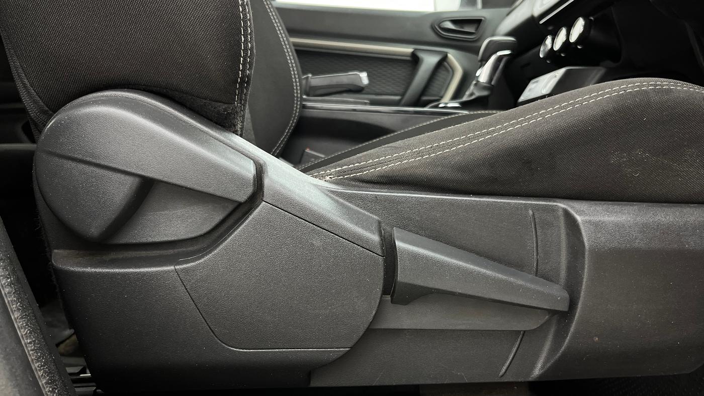 2021 Renault Kiger RXZ TURBO CVT DUAL TONE, Petrol, Automatic, 53,391 km, Driver Side Adjustment Panel