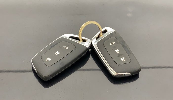 2021 MG HECTOR SHARP 1.5 PETROL CVT, Petrol, Automatic, 63,586 km, Key Close Up