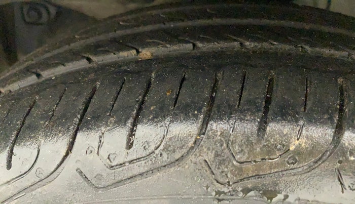 2010 Honda City 1.5L I-VTEC S MT, Petrol, Manual, 53,416 km, Left Front Tyre Tread