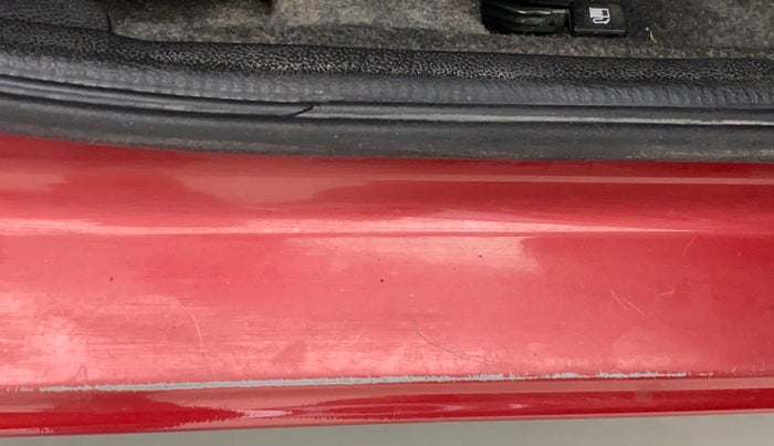 2019 Renault Kwid RXT 1.0 (O), Petrol, Manual, 75,494 km, Right running board - Minor scratches