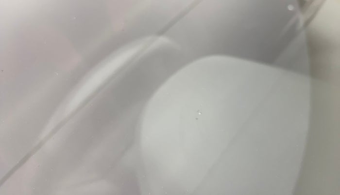 2019 Renault Kwid RXT 1.0 (O), Petrol, Manual, 75,494 km, Front windshield - Minor spot on windshield