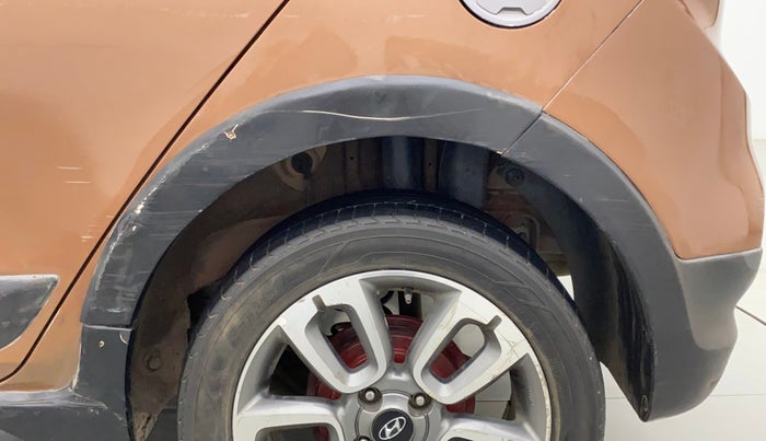 2015 Hyundai i20 Active 1.2 S, Petrol, Manual, 56,366 km, Left quarter panel - Cladding has minor damage