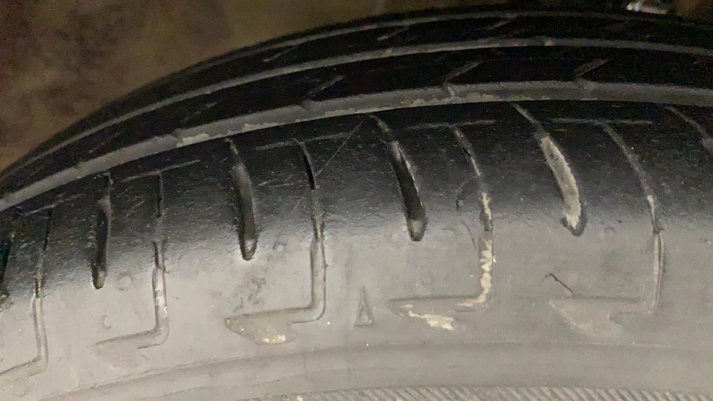 2018 Honda Amaze 1.2L I-VTEC V CVT, CNG, Automatic, 78,713 km, Right Front Tyre Tread
