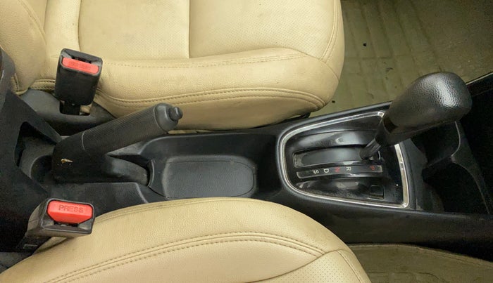 2018 Honda Amaze 1.2L I-VTEC V CVT, CNG, Automatic, 78,713 km, Gear Lever