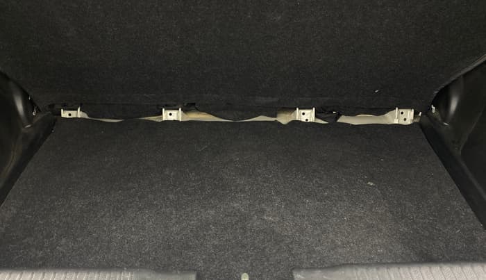 2022 Maruti Swift VXI AMT, Petrol, Automatic, 43,474 km, Boot Inside
