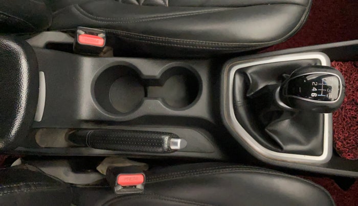 2018 Hyundai Creta SX 1.6 DIESEL, Diesel, Manual, 1,18,687 km, Gear Lever