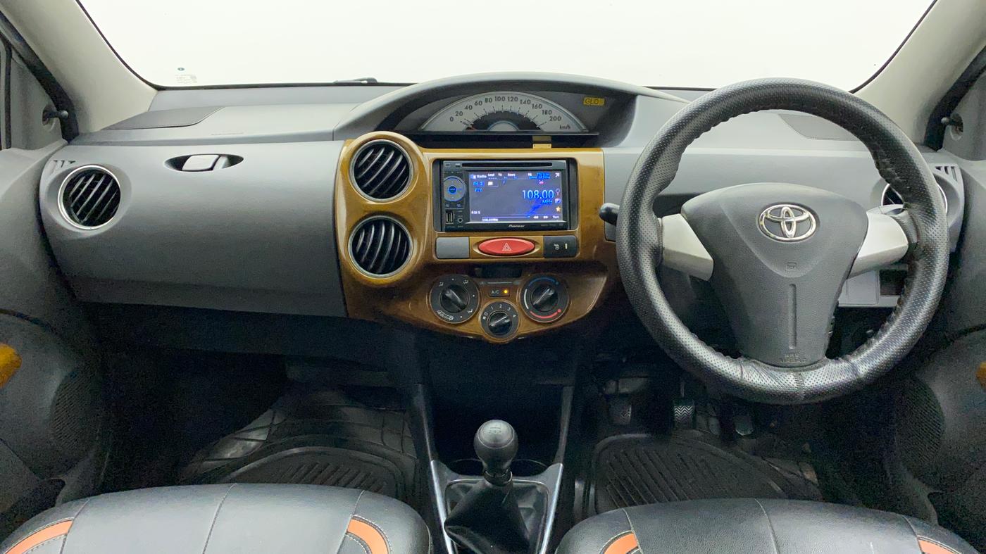 2012 Toyota Etios G, Petrol, Manual, 75,209 km, Dashboard