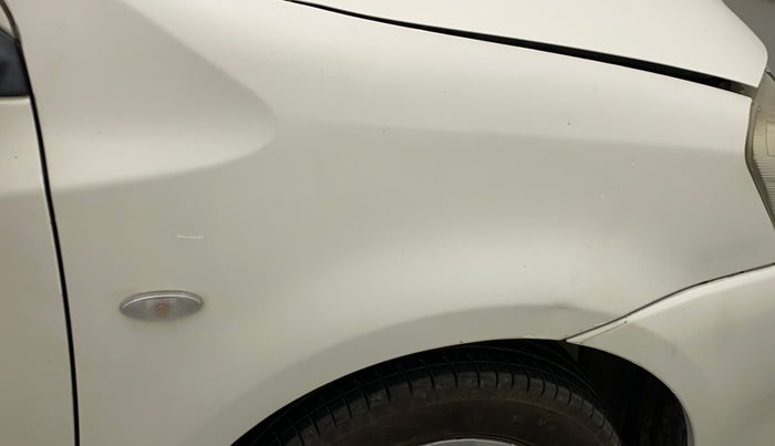 2012 Toyota Etios G, Petrol, Manual, 75,209 km, Right fender - Slightly dented