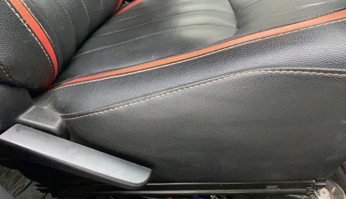 2012 Toyota Etios G, Petrol, Manual, 75,209 km, Driver Side Adjustment Panel