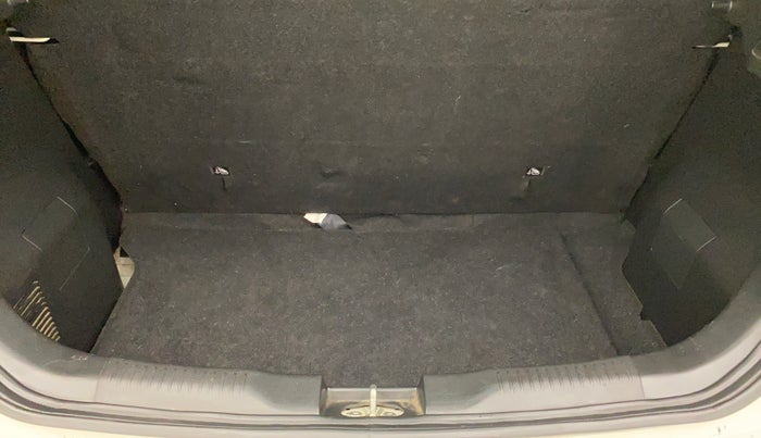 2019 Maruti IGNIS SIGMA 1.2 K12, Petrol, Manual, 33,062 km, Boot Inside