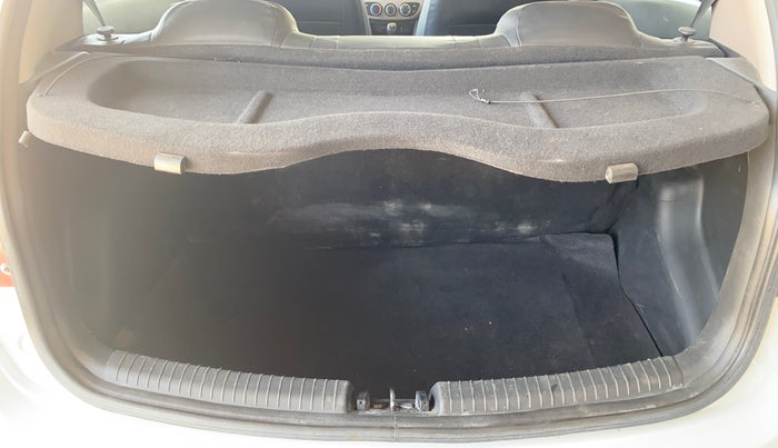 2018 Hyundai Grand i10 MAGNA 1.2 KAPPA VTVT, Petrol, Manual, 58,904 km, Boot Inside