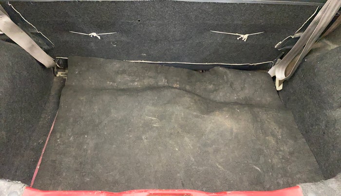 2016 Datsun Go T (O), Petrol, Manual, 43,007 km, Boot Inside