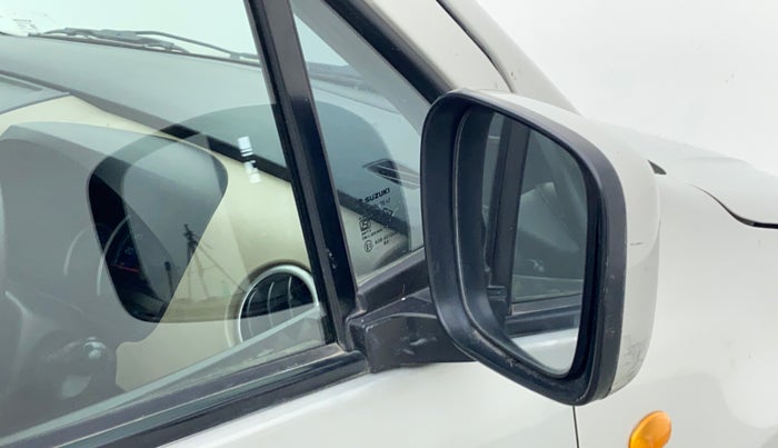 2017 Maruti Wagon R 1.0 VXI, Petrol, Manual, 52,113 km, Right rear-view mirror - Mirror motor not working