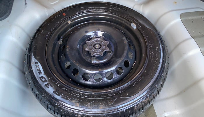 2015 Hyundai Xcent S 1.2, Petrol, Manual, 39,511 km, Spare Tyre