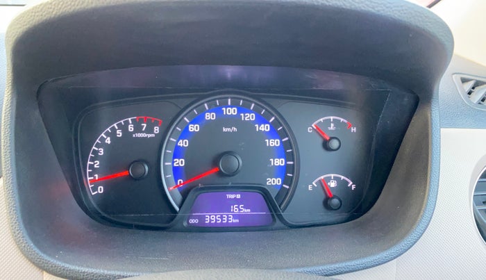 2015 Hyundai Xcent S 1.2, Petrol, Manual, 39,511 km, Odometer Image