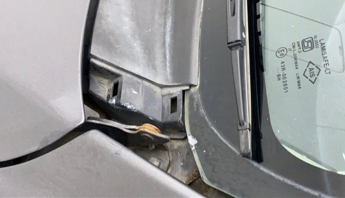 2017 Maruti Alto 800 LXI, Petrol, Manual, 18,168 km, Bonnet (hood) - Cowl vent panel has minor damage