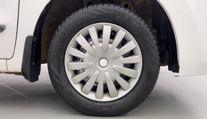 2014 Maruti Wagon R 1.0 LXI CNG, CNG, Manual, 75,910 km, Right Front Wheel