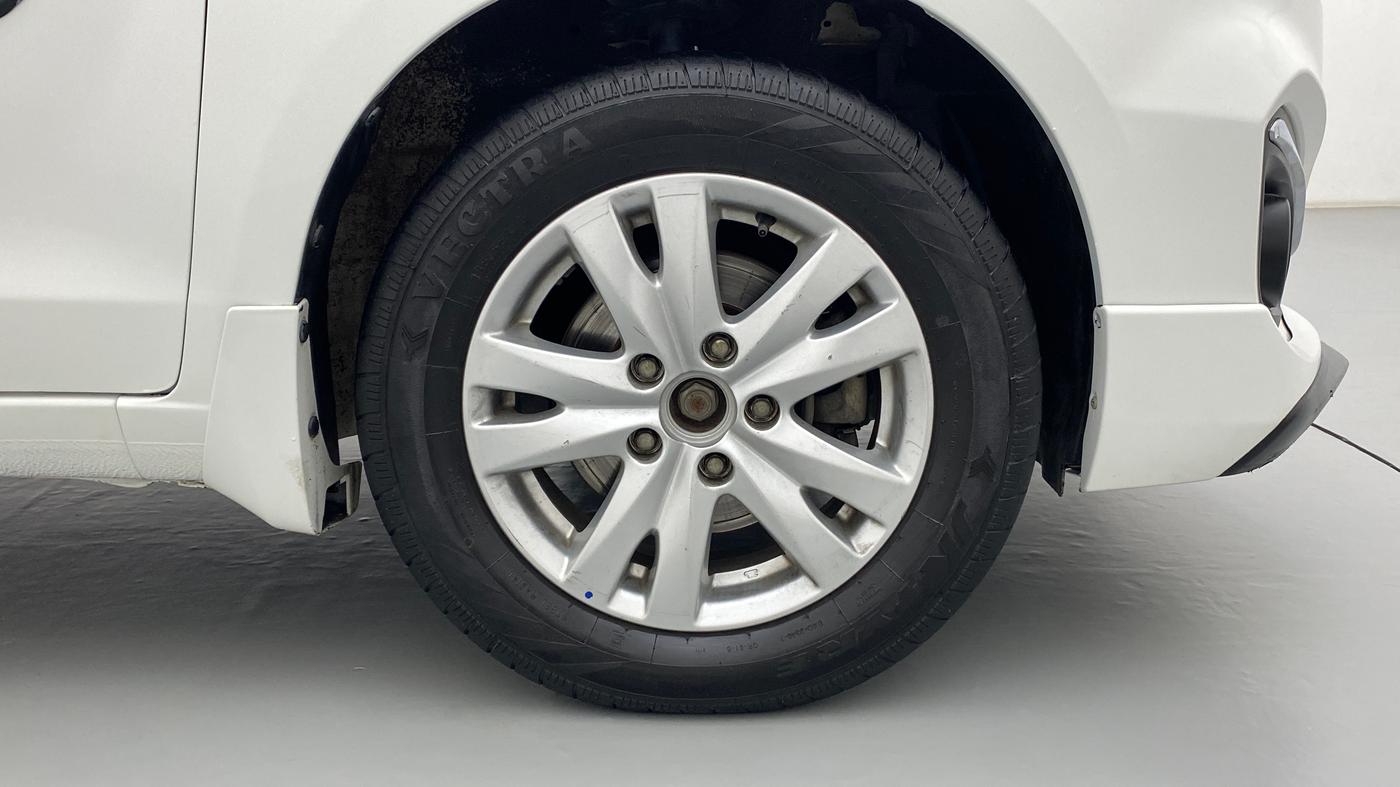 2018 Maruti Ertiga VDI SHVS LIMITED EDITION, Diesel, Manual, 71,601 km, Right Front Wheel