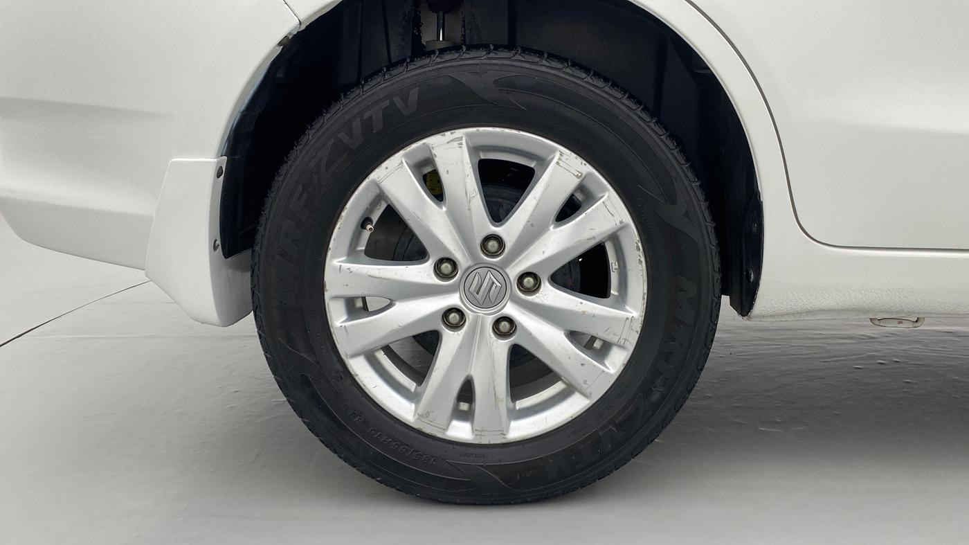 2018 Maruti Ertiga VDI SHVS LIMITED EDITION, Diesel, Manual, 71,601 km, Right Rear Wheel