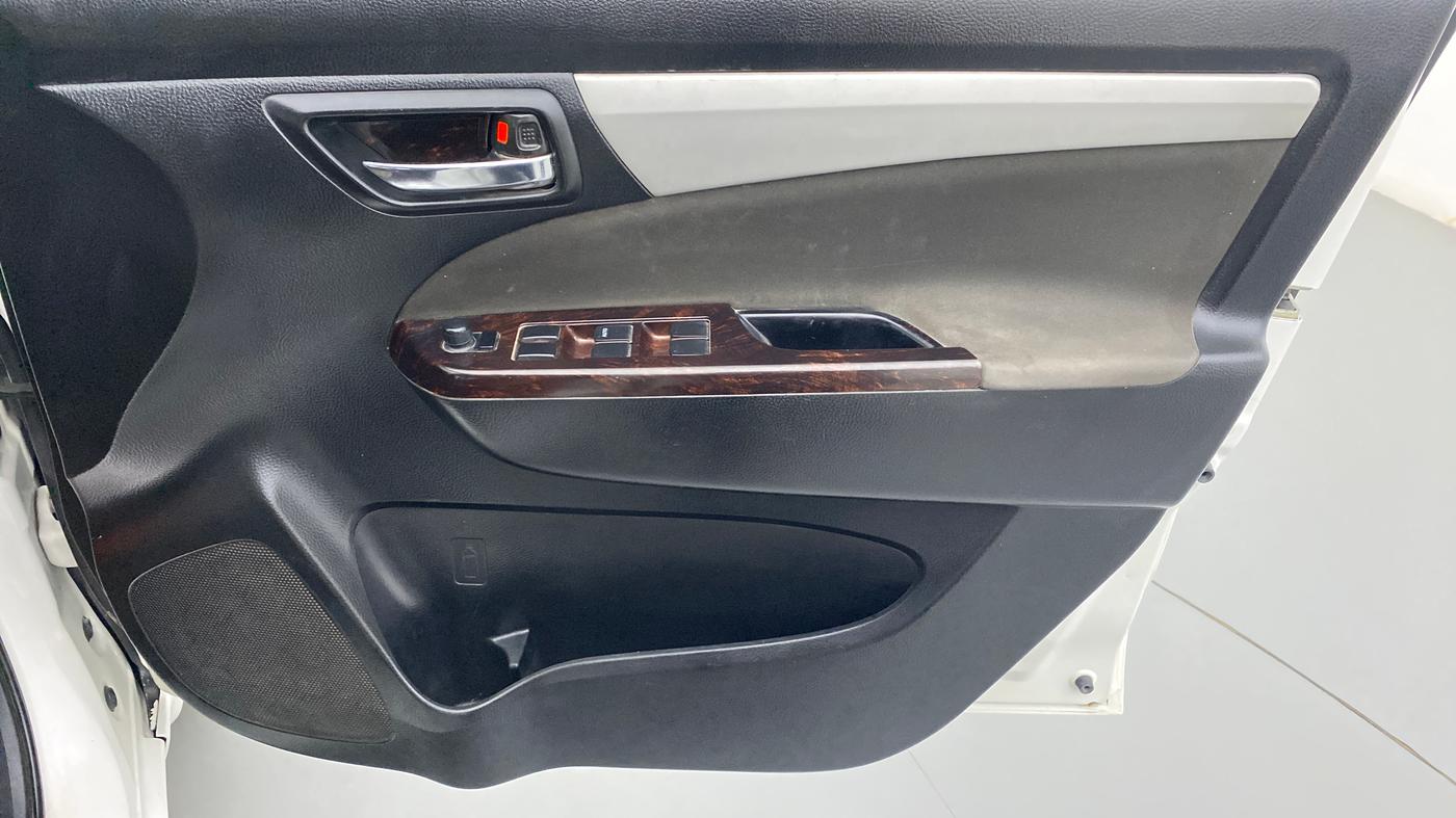 2018 Maruti Ertiga VDI SHVS LIMITED EDITION, Diesel, Manual, 71,601 km, Driver Side Door Panels Control