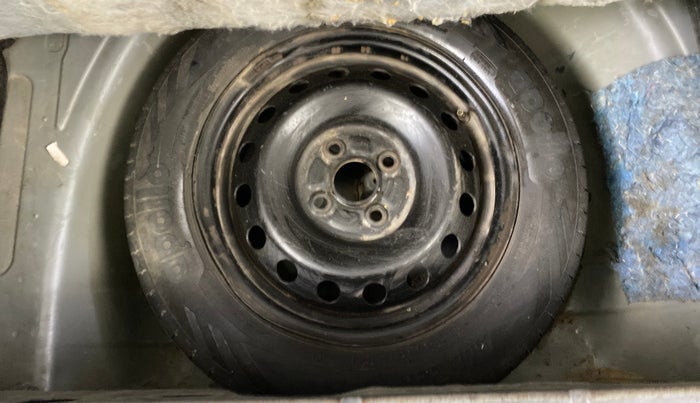 2016 Toyota Etios Liva GD, Diesel, Manual, 1,08,063 km, Spare Tyre