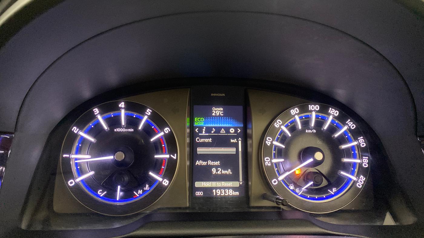 2022 Toyota Innova Crysta 2.7 VX 7 STR, Petrol, Manual, 19,338 km, Odometer Image