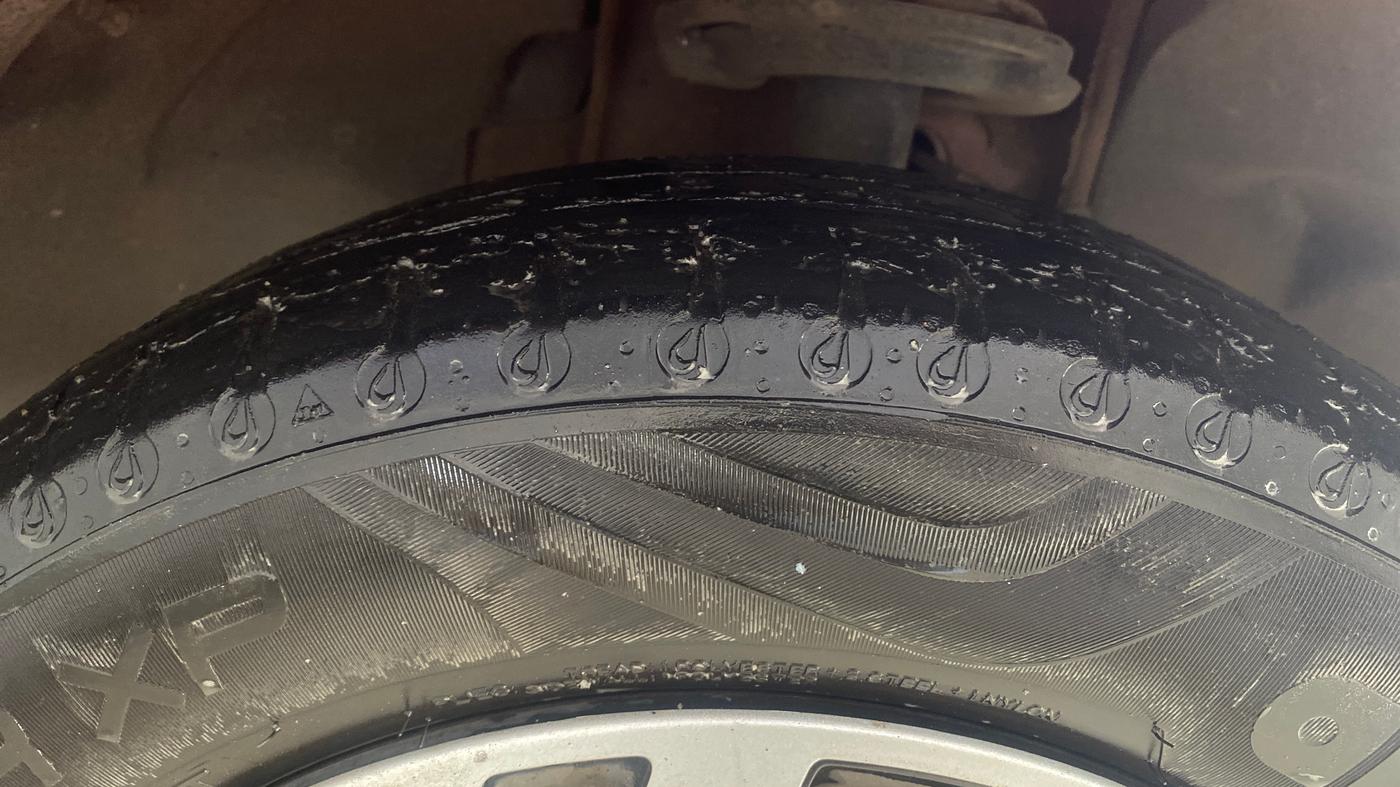 2024 Tata Tiago  XZA Plus CNG, CNG, Automatic, 45,169 km, Right Front Tyre Tread
