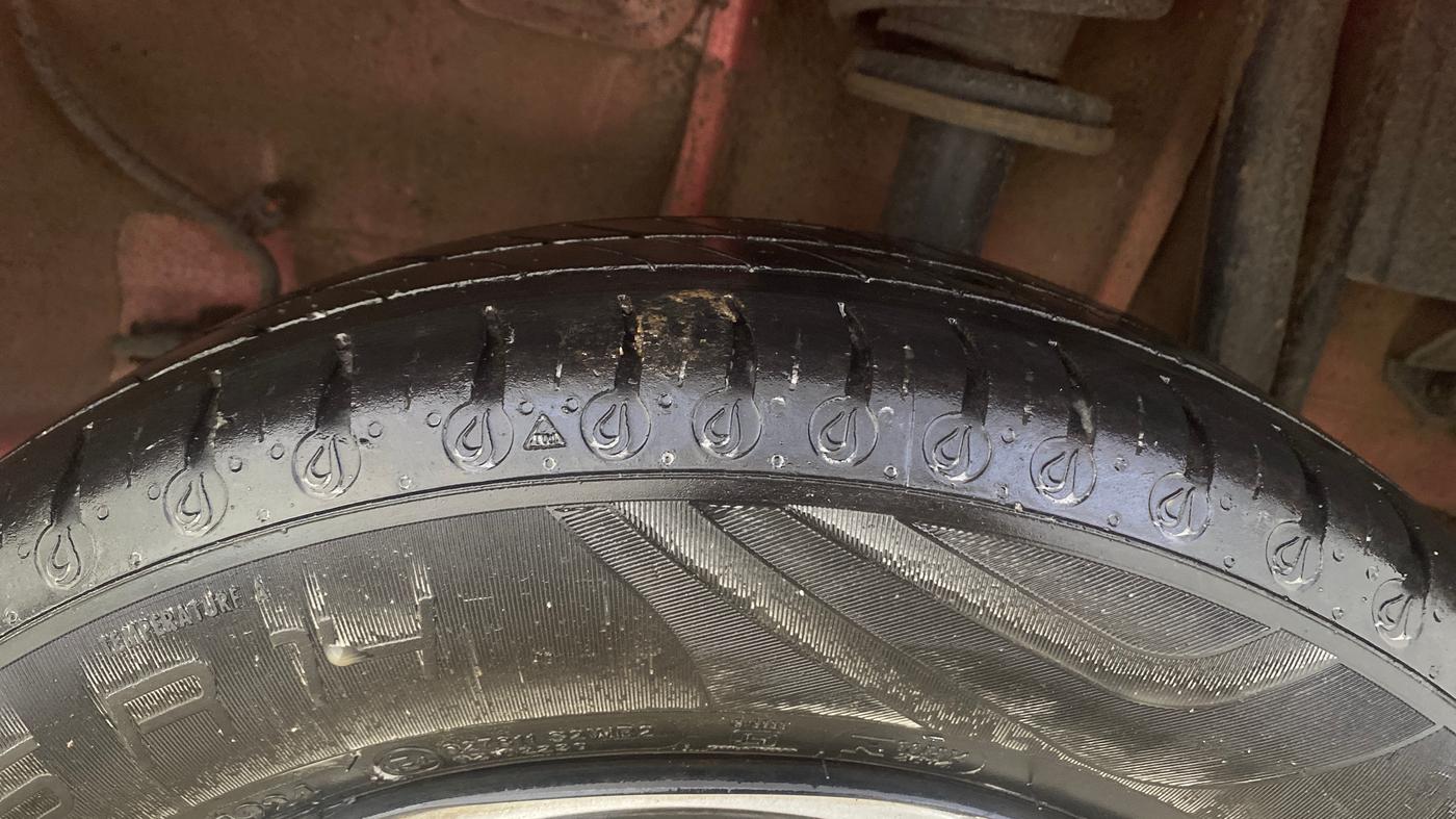 2024 Tata Tiago  XZA Plus CNG, CNG, Automatic, 45,169 km, Left Rear Tyre Tread