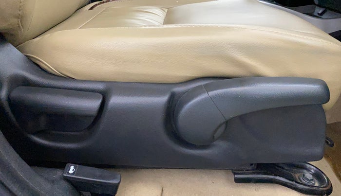 2017 Honda City 1.5L I-VTEC V MT, Petrol, Manual, 62,912 km, Driver Side Adjustment Panel