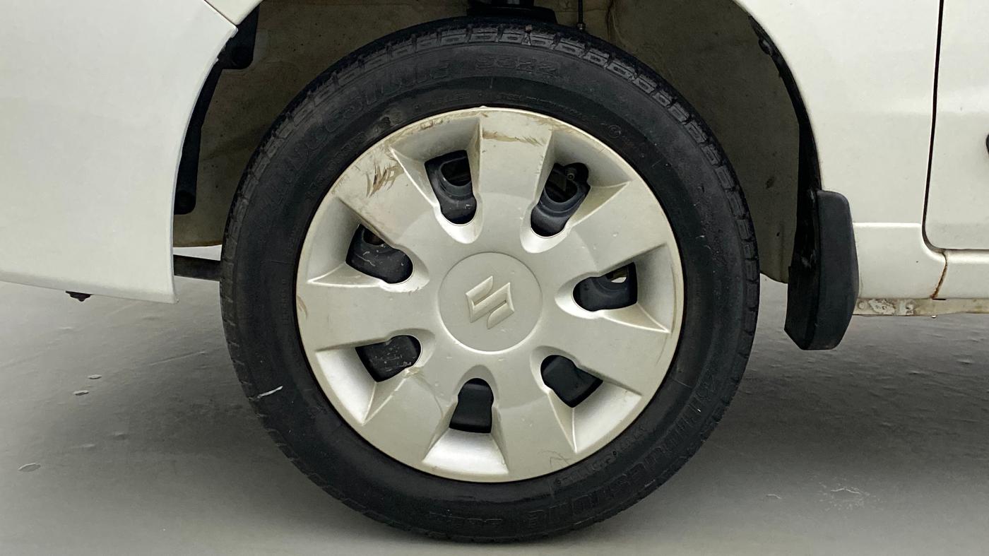 2014 Maruti Alto K10 VXI P, Petrol, Manual, 49,676 km, Left Front Wheel