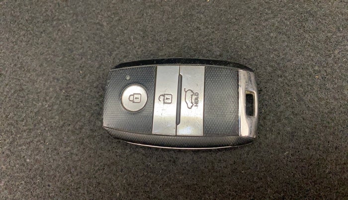 2020 KIA SELTOS HTK PLUS 1.5, Petrol, Manual, 87,711 km, Key Close Up