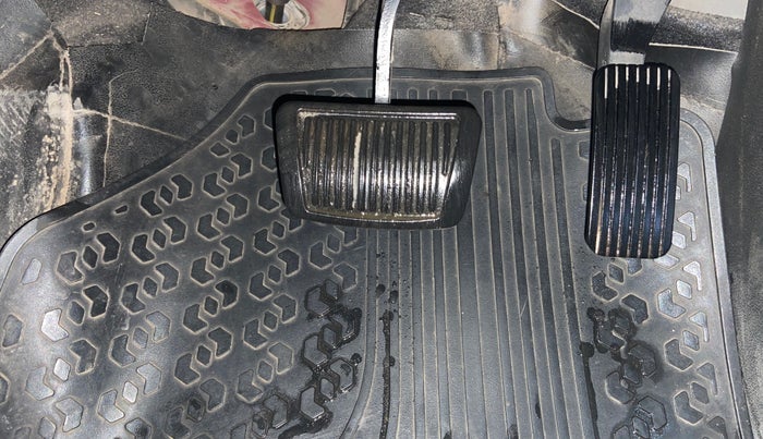 2018 Hyundai Verna 1.6 CRDI SX + AT, Diesel, Automatic, 95,998 km, Pedals