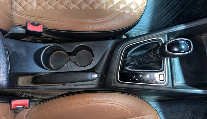 2018 Hyundai Verna 1.6 CRDI SX + AT, Diesel, Automatic, 95,998 km, Gear Lever