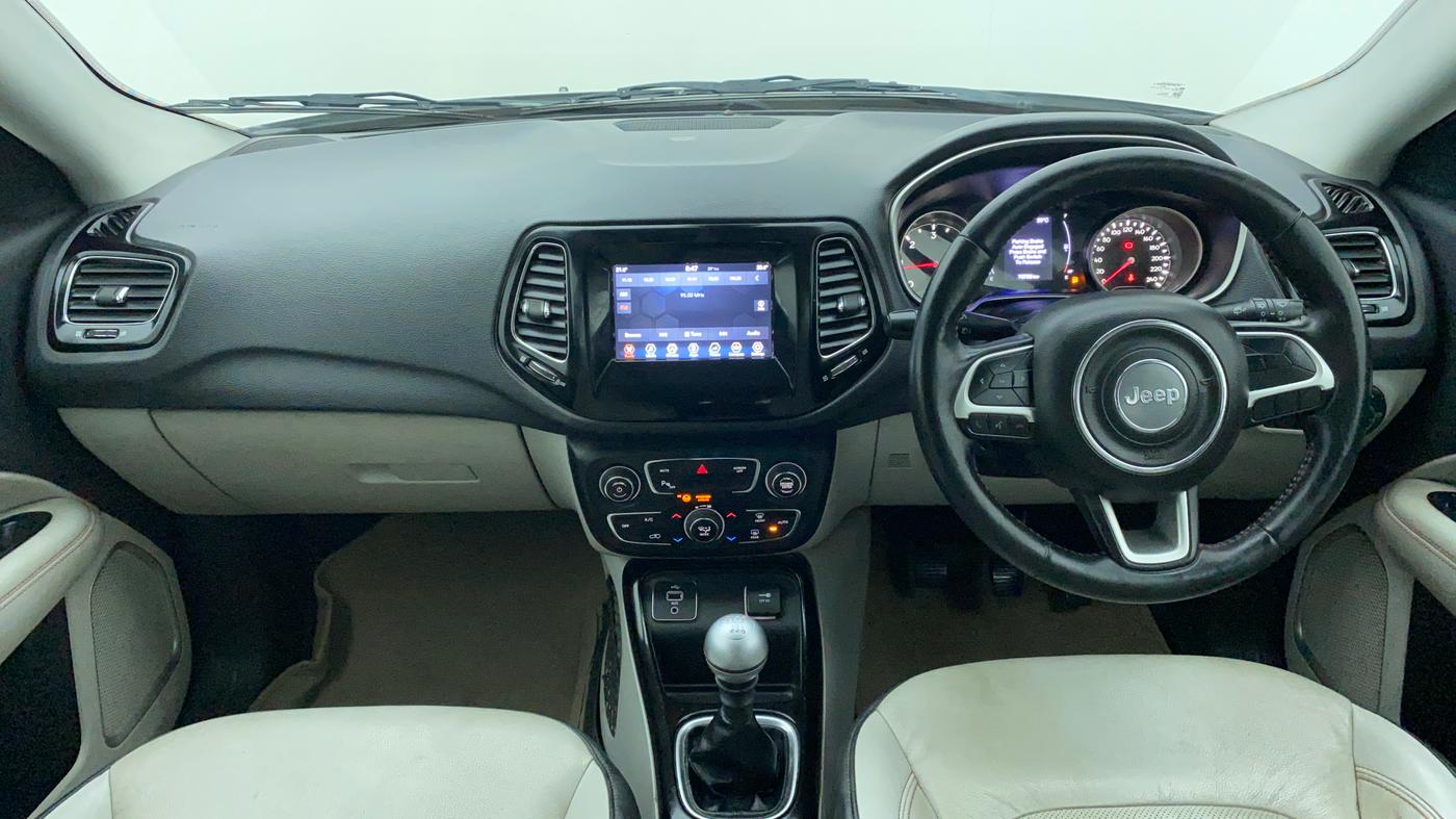 2017 Jeep Compass 2.0 LIMITED, Diesel, Manual, 70,961 km, Dashboard View