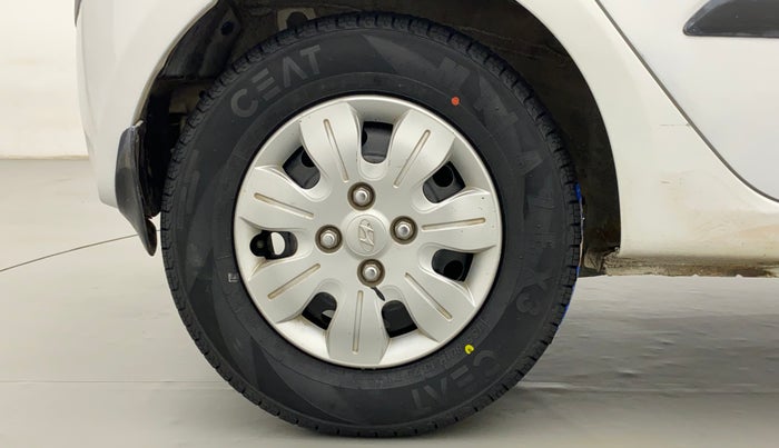 2010 Hyundai i10 MAGNA 1.2, Petrol, Manual, 59,877 km, Right Rear Wheel