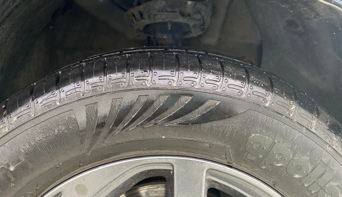 2022 Hyundai GRAND I10 NIOS SPORTZ 1.2 KAPPA VTVT, Petrol, Manual, 7,891 km, Right Front Tyre Tread