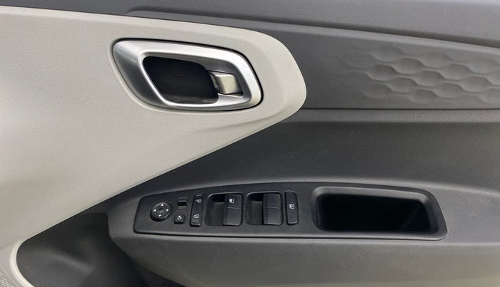 2022 Hyundai GRAND I10 NIOS SPORTZ 1.2 KAPPA VTVT, Petrol, Manual, 7,891 km, Driver Side Door Panels Control