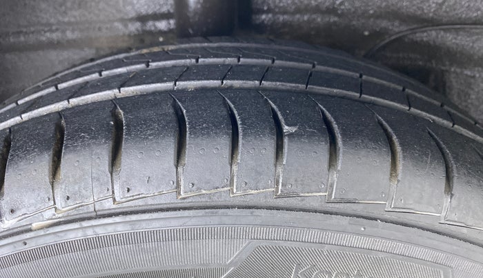 2020 Hyundai NEW SANTRO SPORTZ AMT, Petrol, Automatic, 35,686 km, Right Rear Tyre Tread