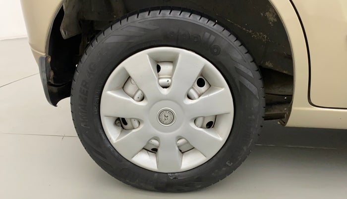 2013 Maruti Wagon R 1.0 LXI CNG, CNG, Manual, 1,14,540 km, Right Rear Wheel