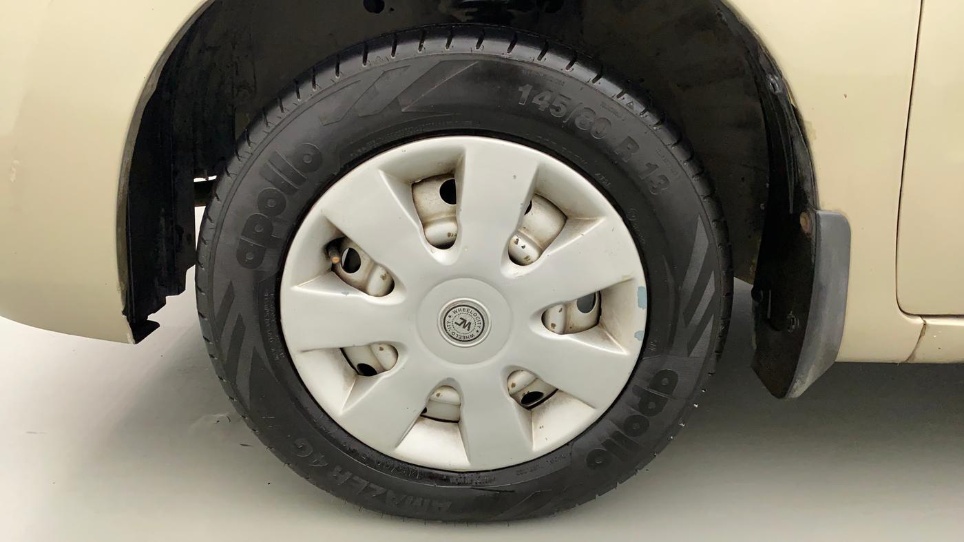 2013 Maruti Wagon R 1.0 LXI CNG, CNG, Manual, 1,14,540 km, Left Front Wheel