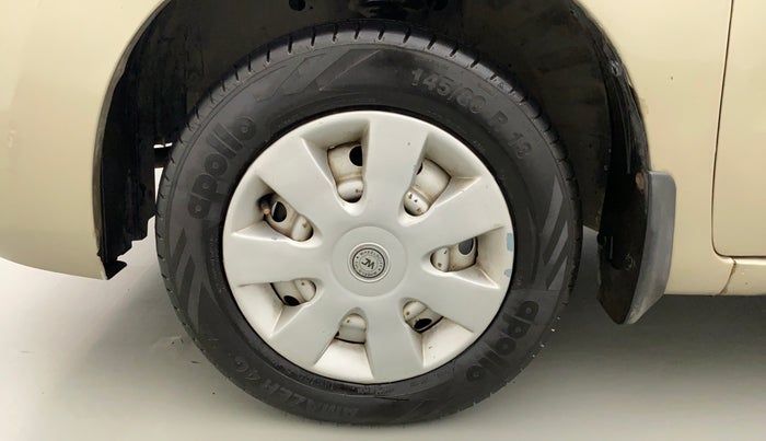 2013 Maruti Wagon R 1.0 LXI CNG, CNG, Manual, 1,14,540 km, Left Front Wheel