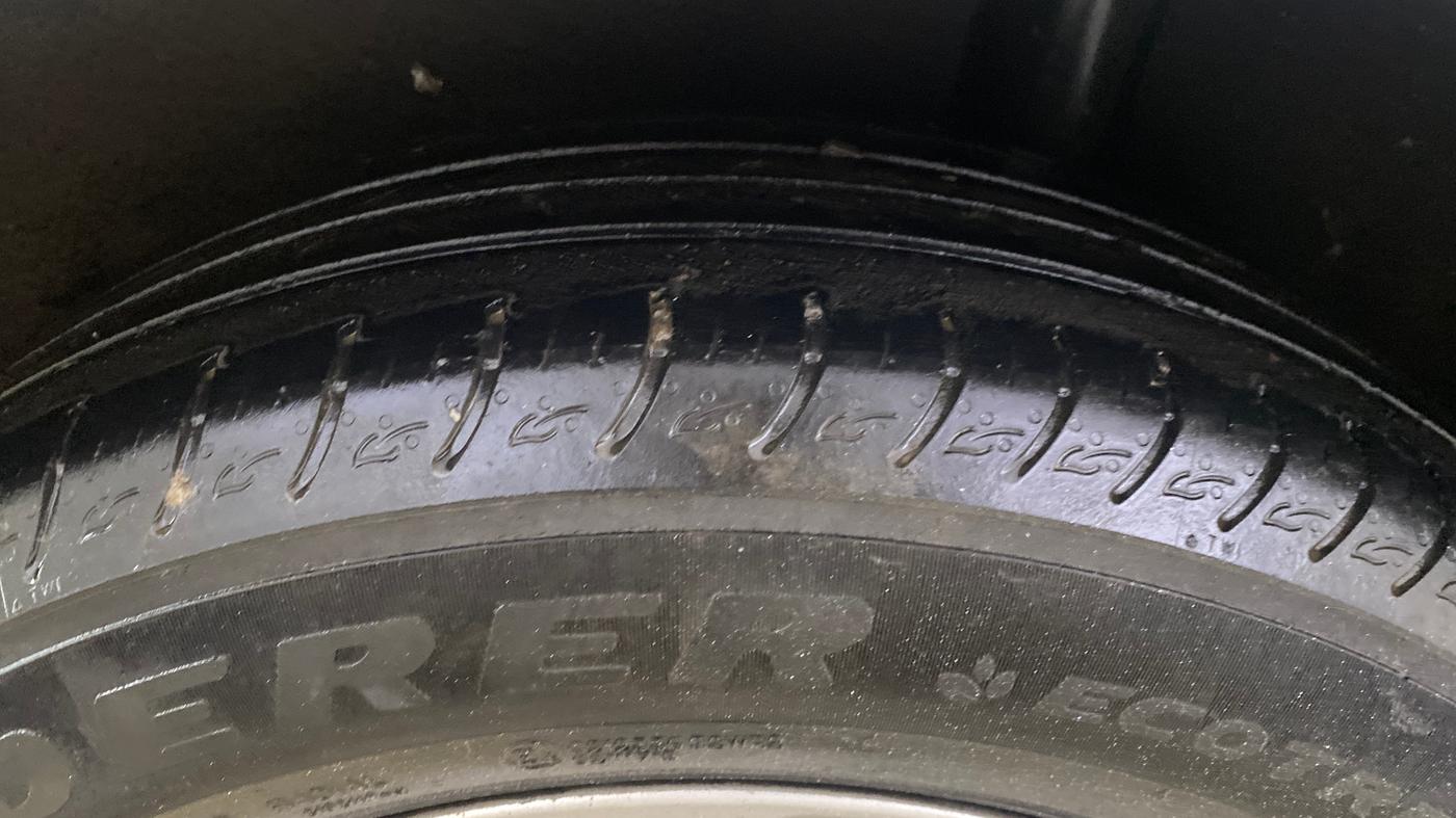 2021 Ford Ecosport TITANIUM + 1.5L PETROL AT, Petrol, Automatic, 63,887 km, Left Rear Tyre Tread