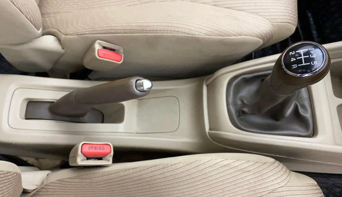 2020 Maruti Ertiga VXI SHVS, Petrol, Manual, 74,889 km, Gear Lever