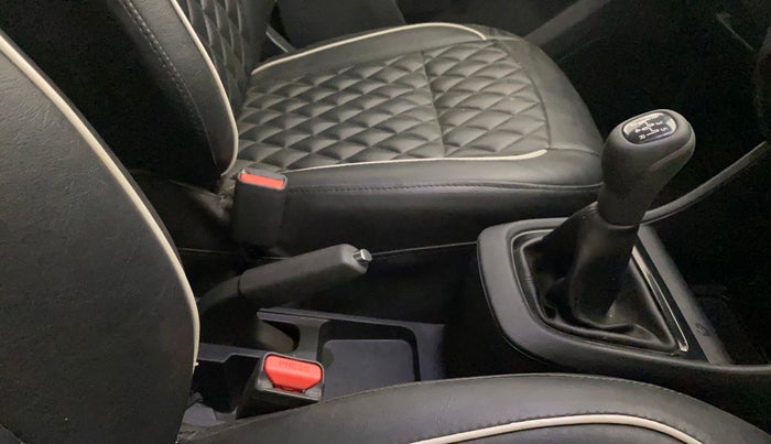 2023 Tata PUNCH ADVENTURE MT, Petrol, Manual, 18,174 km, Gear Lever