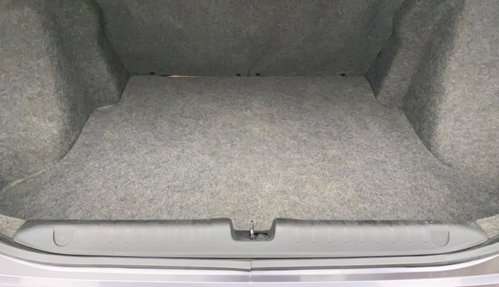 2018 Honda Amaze 1.5L I-DTEC V CVT, Diesel, Automatic, 65,675 km, Boot Inside